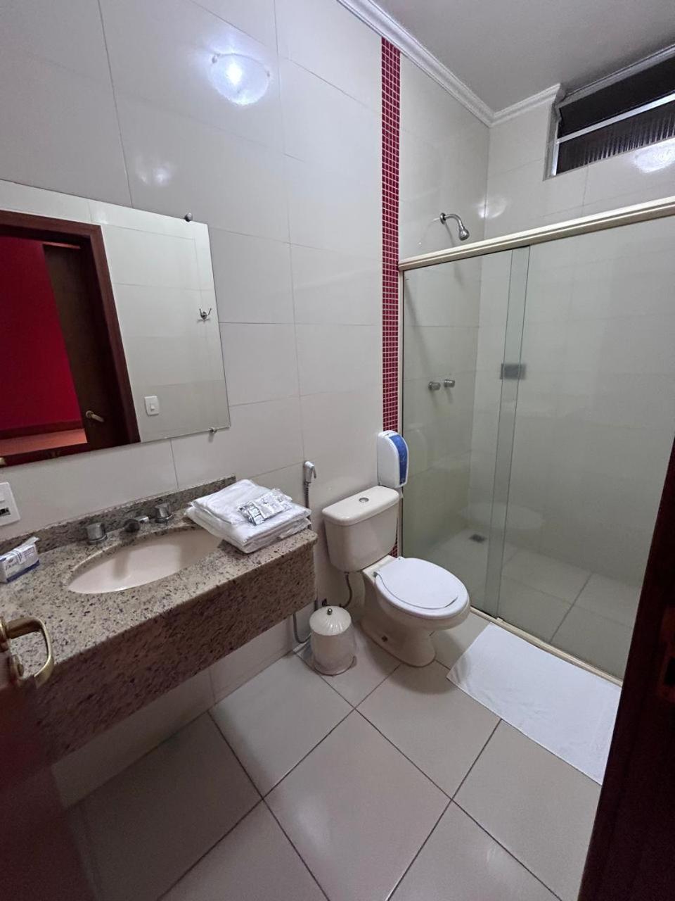 Alpha Motel Amparo  Bagian luar foto